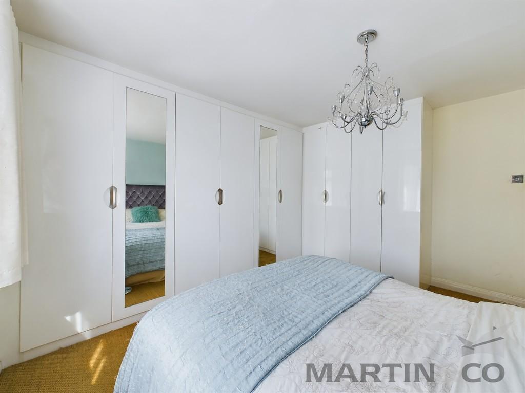 14 Bedroom 1