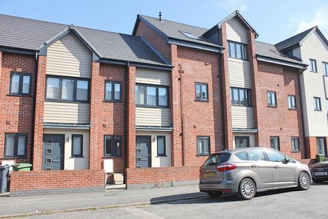 2 bedroom townhouse for sale, Wharncliffe Road, Loughborough