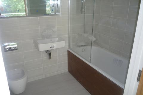 2 bedroom apartment to rent, Plaistow Lane, Bromley