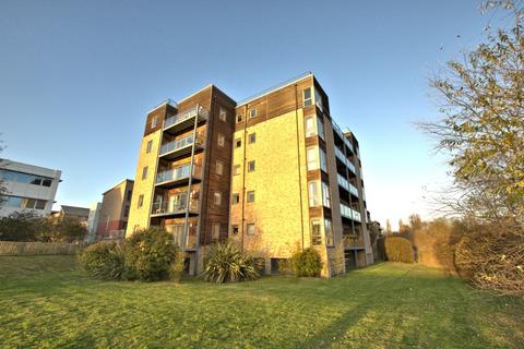 2 bedroom penthouse to rent, Fitzgerald Place, Cambridge CB4