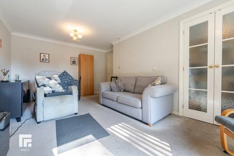 1 bedroom ground floor flat for sale, Station Road, Radyr, Cardiff