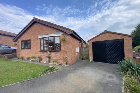 3 bedroom detached bungalow for sale, Clos Ceri, Clydach, Swansea, City And County of Swansea.