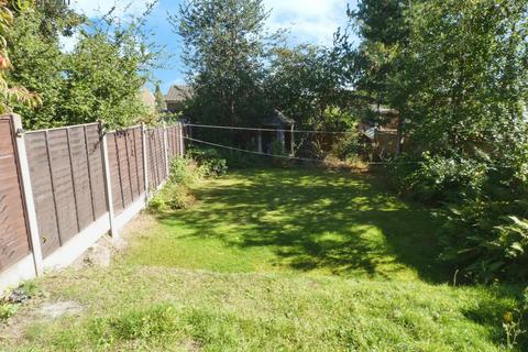 3 bedroom semi-detached house for sale, Dosthill Road, Tamworth B77