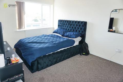 2 bedroom maisonette for sale, Croy Drive, Birmingham B35