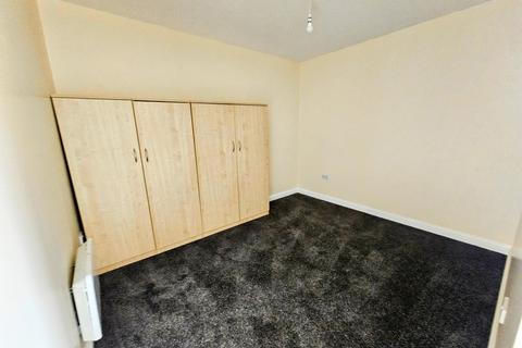 Studio to rent, Flat 6, Discovery Court