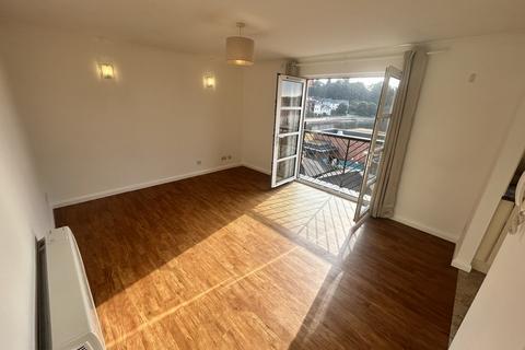 2 bedroom apartment to rent, Waterside, Exeter EX2