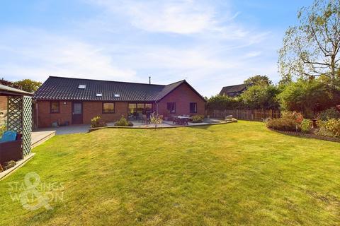 3 bedroom detached bungalow for sale, Toprow, Wreningham, Norwich