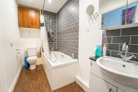 2 bedroom apartment for sale, Hibernia Road, Hounslow