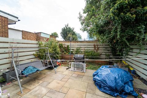 undefined, Willow Tree Lane, Hayes