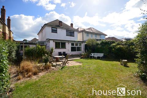 3 bedroom detached house for sale, Wildown Road, Bournemouth