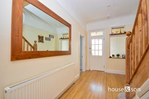 3 bedroom detached house for sale, Columbia Road, Bournemouth