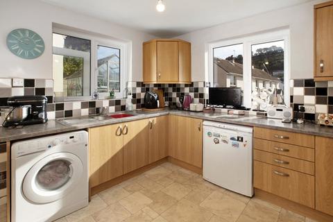 3 bedroom semi-detached house for sale, Tapley Gardens, Bishopsteignton