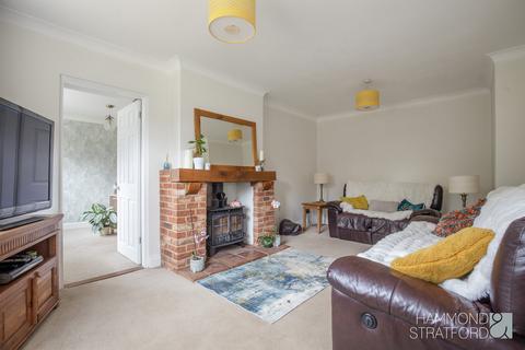 4 bedroom detached house for sale, Norwich Road, Hethersett