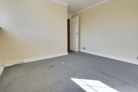 3 bedroom detached house to rent, Cowden Road, Orpington, BR6