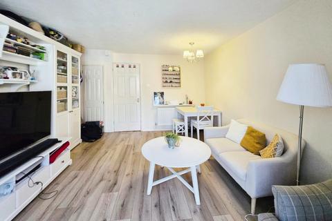 34 Philips Close, Carshalton, SM5 2FE