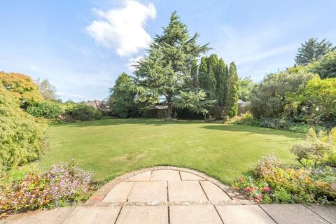 4 bedroom bungalow for sale, 3 Gransden Close, Cranleigh Road, Ewhurst, GU6