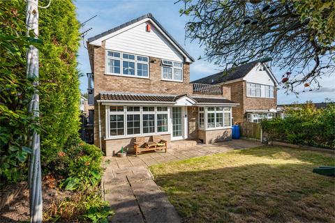 3 bedroom detached house for sale, Tudor Close, Pontefract WF8