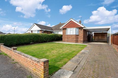 3 bedroom bungalow for sale, Brocks Drive, Guildford, GU3