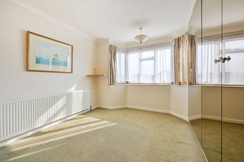 20 Brocks Drive, Fairlands, Guildford, GU3 3NQ