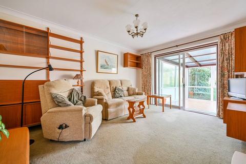 20 Brocks Drive, Fairlands, Guildford, GU3 3NQ