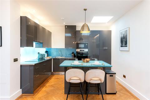 4 bedroom terraced house to rent, Eaton Mews North, Belgravia, London, SW1X