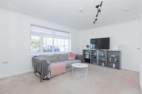 Studio for sale, Highdown Avenue, Worthing