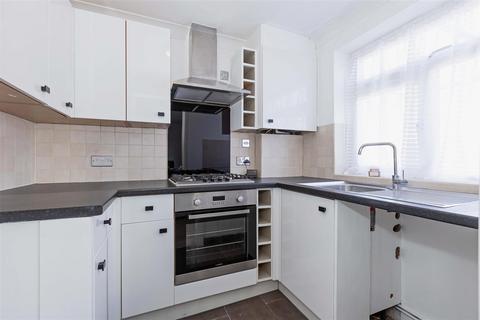 43a Highdown Avenue, Worthing, BN13 1QL