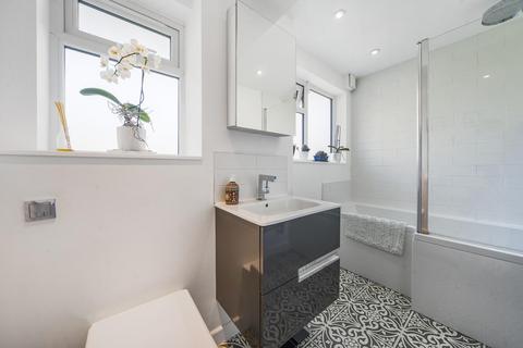 37 Carters Hill Close, London, SE9 4RS