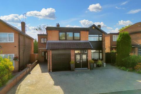 4 bedroom detached house for sale, Hillingdon Road, Whitefield, M45