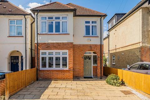 3 bedroom detached house for sale, Norbiton Avenue, Kingston Upon Thames KT1