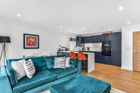 2 bedroom apartment for sale, Haven Road, Canford Cliffs, Poole, Dorset, BH13