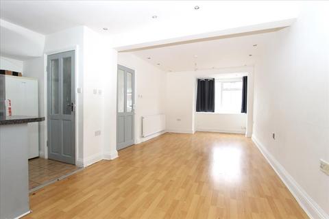 3 bedroom house for sale, Chichester Road, London, N9