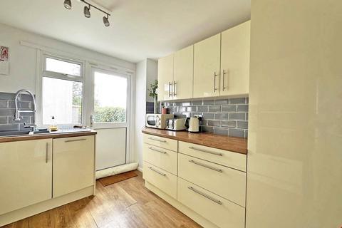 50 Eglos Road, Shortlanesend, Truro, TR4 9BZ