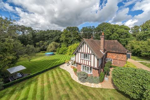 5 bedroom detached house for sale, Highcotts Lane, West Clandon, GU4