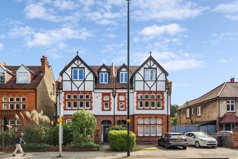 2 bedroom flat for sale, Sutton Court Road, Chiswick, London