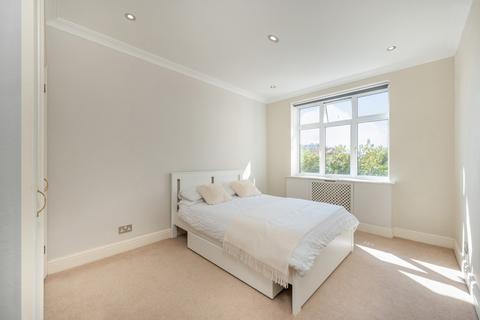 2 bedroom flat for sale, William Court, 6 Hall Road, St John's Wood, London