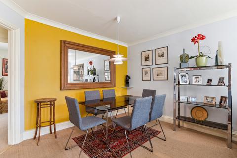 2 bedroom flat for sale, Rosewood House, 35-39 Vauxhall Grove, London