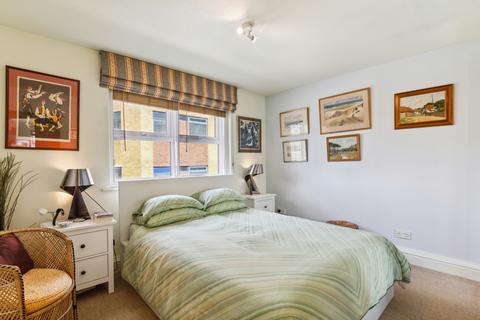 2 bedroom flat for sale, Rosewood House, 35-39 Vauxhall Grove, London