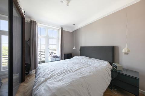 1 bedroom flat to rent, Ivor Court, Gloucester Place, Marylebone, London