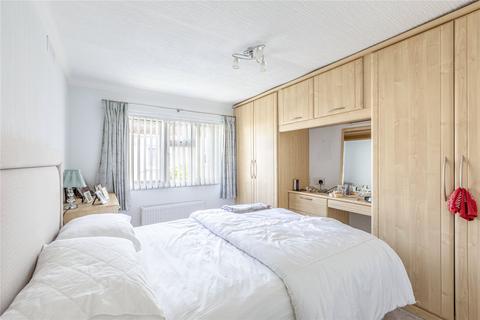 2 bedroom park home for sale, Woodlands, Addlestone KT15