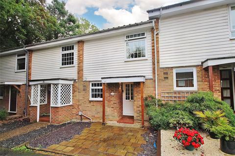 3 bedroom terraced house for sale, Tolldene Close, Woking GU21