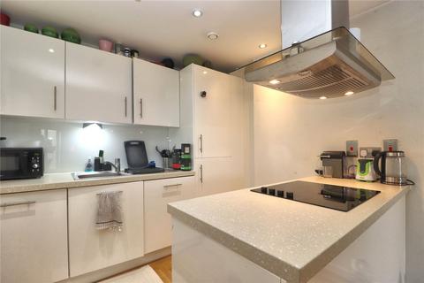 1 bedroom flat for sale, Enterprise Place, Woking GU21