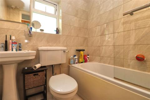 2 bedroom end of terrace house for sale, Falstone, Woking GU21