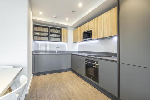 3 bedroom flat for sale, Western Gateway, London