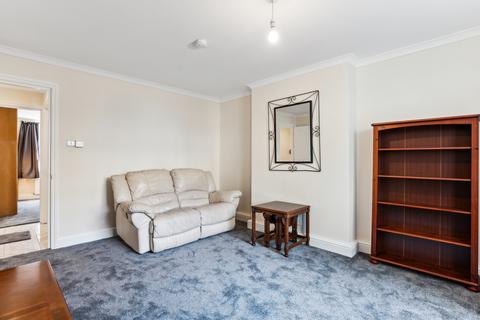 1 bedroom flat to rent, Princess Road, London