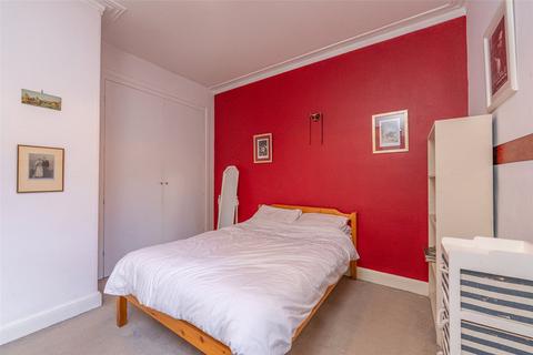 1 bedroom flat for sale, 6/6 Albion Terrace, Edinburgh, EH7