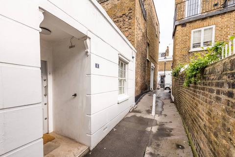 2 bedroom mews to rent, Richards Place, Chelsea, London, SW3