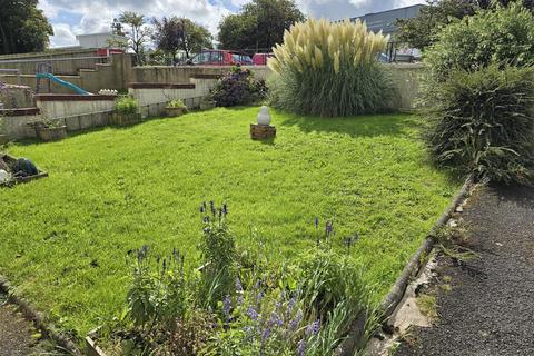 2 bedroom terraced house for sale, Hurdon Way, Launceston