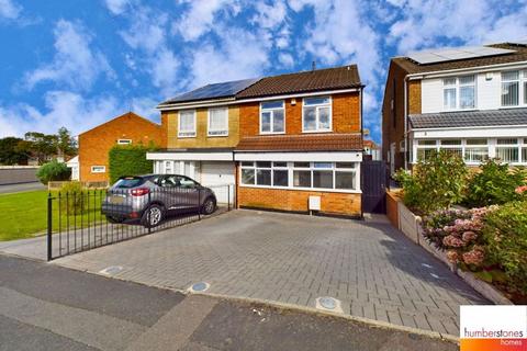 4 bedroom semi-detached house for sale, Keanscott Drive, Oldbury