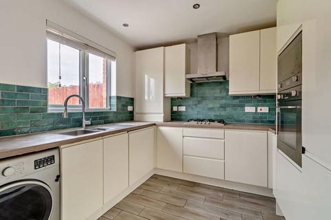 undefined, Oak Tree Rise, Malpas